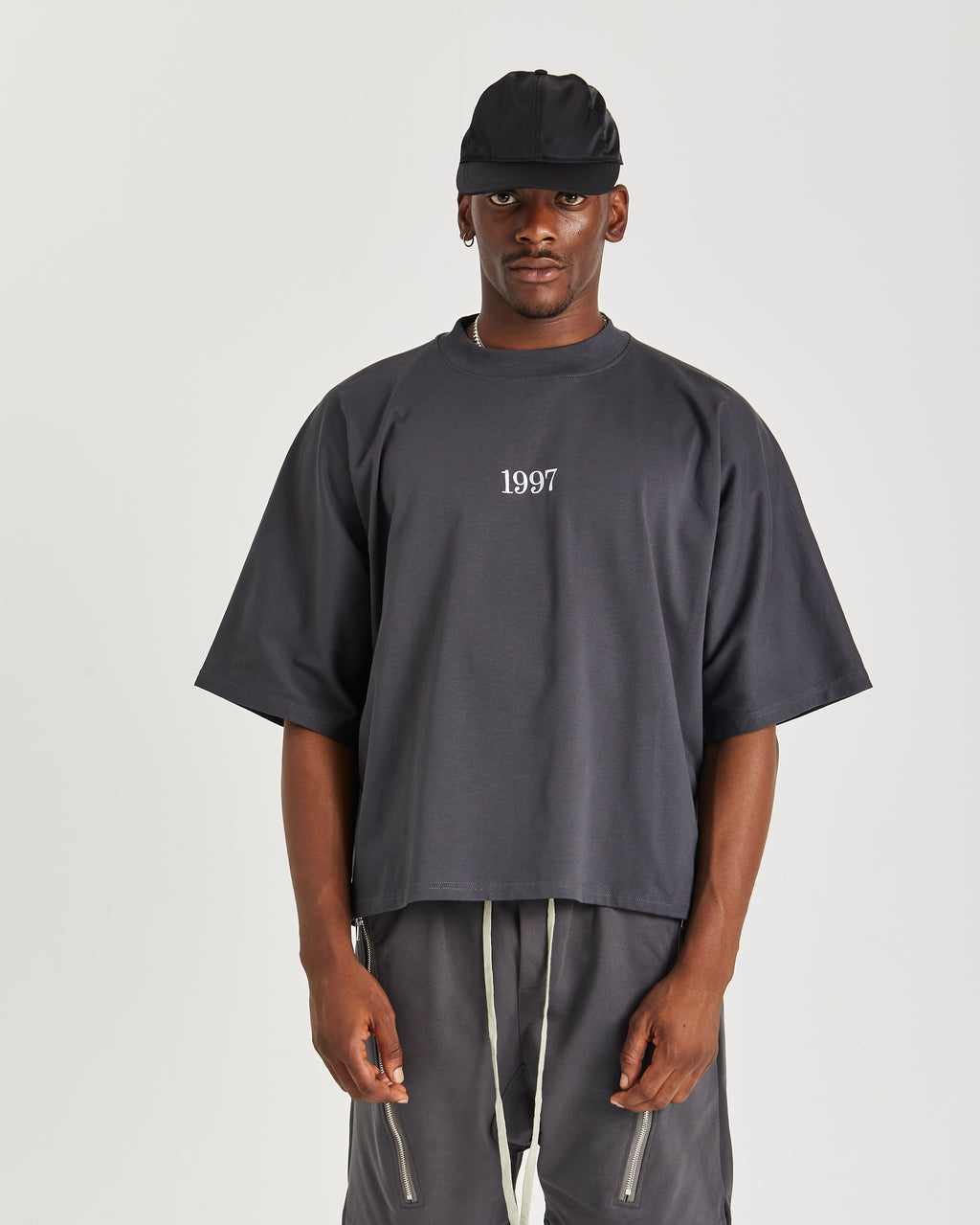 GREY 1997 BOXY FIT TEE